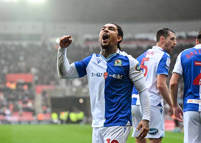 Samsunspor taraftarı bonservisi elinde olan Tyrhys Dolan'ı istiyor