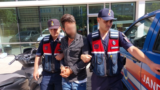 Samsun'da husumetlisini vurmak isterken başkasını vuran şahıs tutuklandı