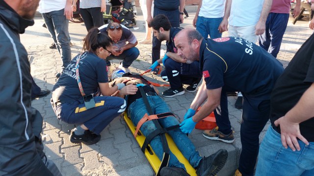 Samsun'da düğün konvoyu kaza yaptı! 4 kişi yaralandı