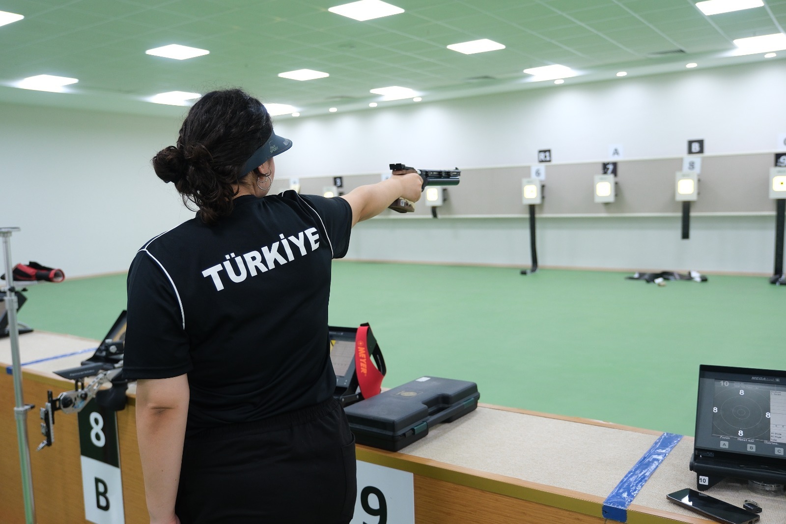 Ezginur Türkiye’yi atıcılık yarışında temsil edecek