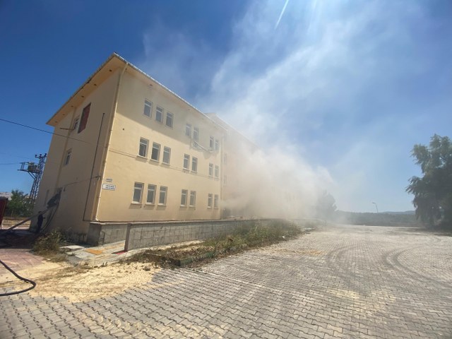 Samsun'da eski hastane binasında yangın