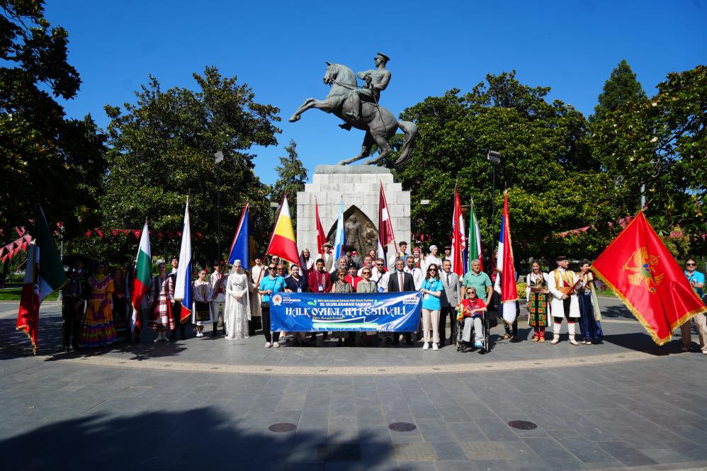 Halk Oyunları Festivali Samsun’da başladı