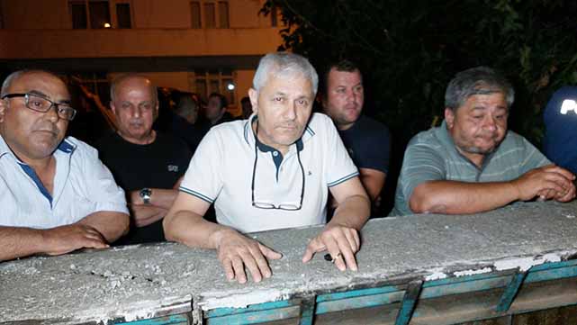 Samsun'da bir mahalle isyanda! Yolu beton duvarla kapladı