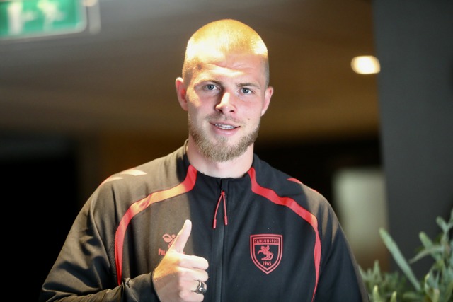 Samsunspor'un Hollanda kampında en mutlu Drongelen : Avrupa'da oynamak önemli tecrübe olacak