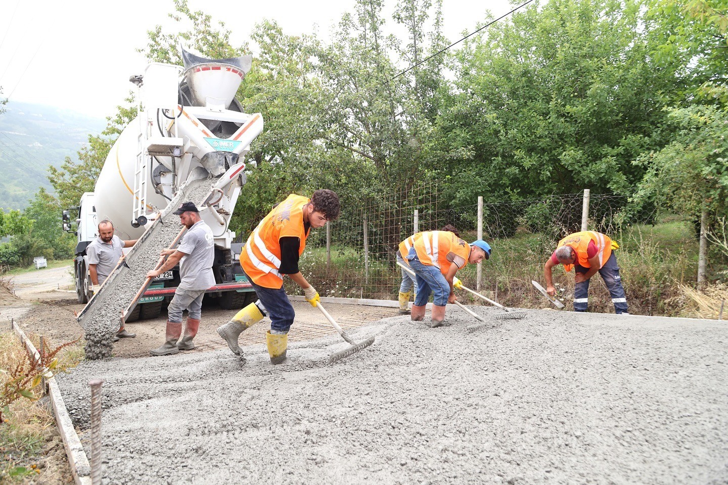 Canik güvenli ve konforlu yollarla donatılıyor