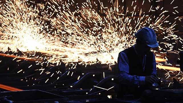 Kaçak mülteci çalıştıran şimdi yandı!