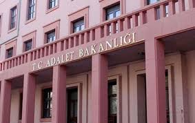 Adalet Bakanlığı 20 bin personel alacak
