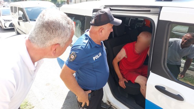 Çaldığı traktörle Samsun Saathane Meydanında turladı