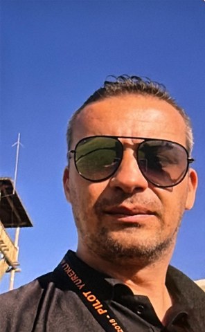 Adana'da eğitim uçağı düştü: 2 yaralı