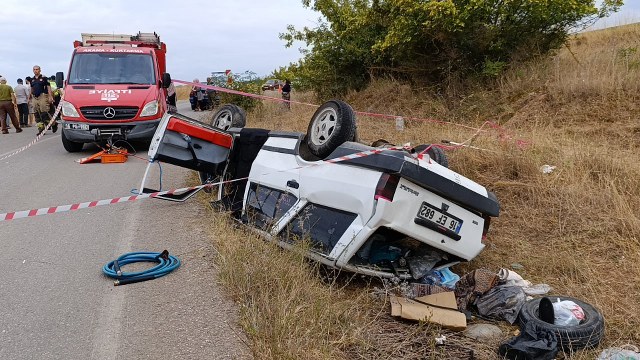 38 yaşındaki sürücü kazada hayatını kaybetti! Sevgilisi yaralandı! Acılı aile sevgiliye saldırdı