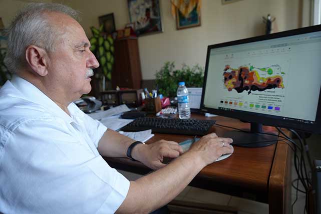 Samsunlu profesörden korkutan iddia! Gıda krizi kapıda