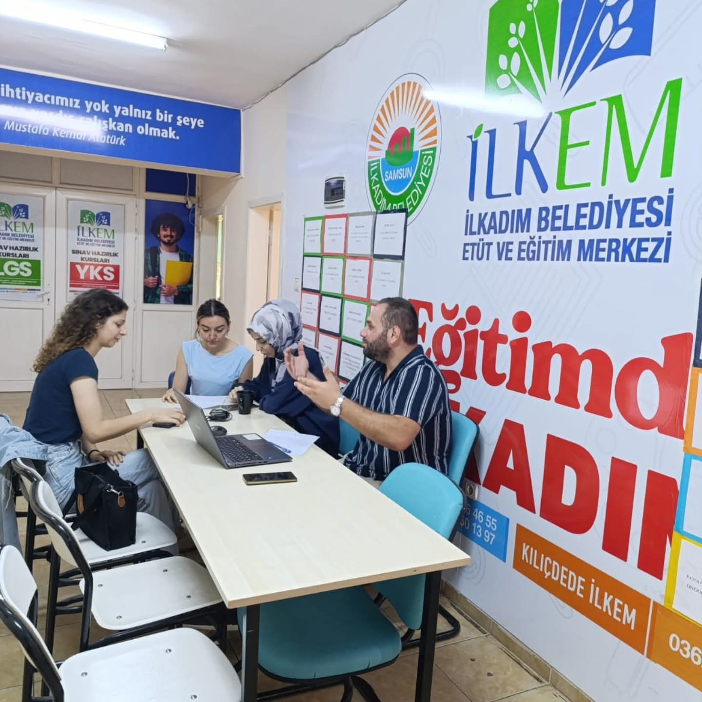 İLKEM'de YKS tercih desteği devam ediyor