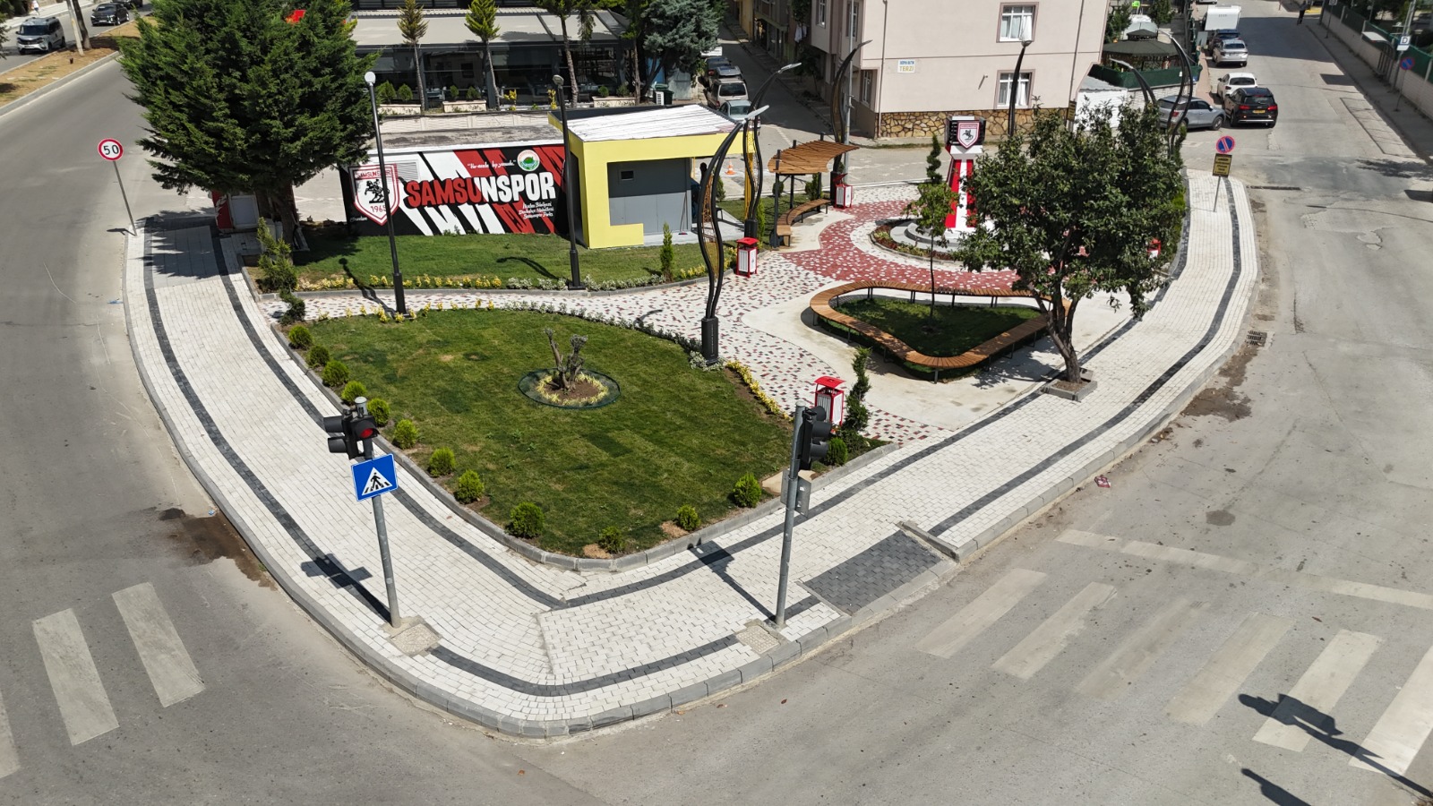 Samsunspor Parkı Derebahçe’de açıldı