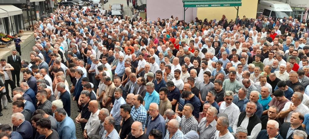 Eski Samsun Büyükşehir Belediye Başkanı Mustafa Demir toprağa verildi