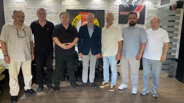 CHP'li Mehmet Özdağ'dan Samsun Gazeteciler Cemiyeti'nde mesaj : Mücadeleye devam