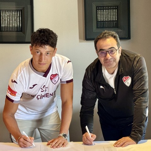 Samsunspor Haluk Mustafa Tan'ı Elazığspor'a kiraladı