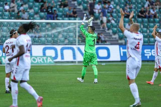 Okan Kocuk Kocaelispor'a geçiş izni vermedi