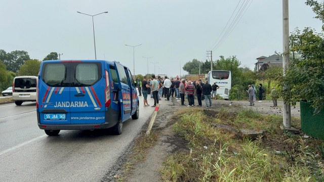 Samsun'da yolcu otobüsü kaza yaptı: Yaralılar var