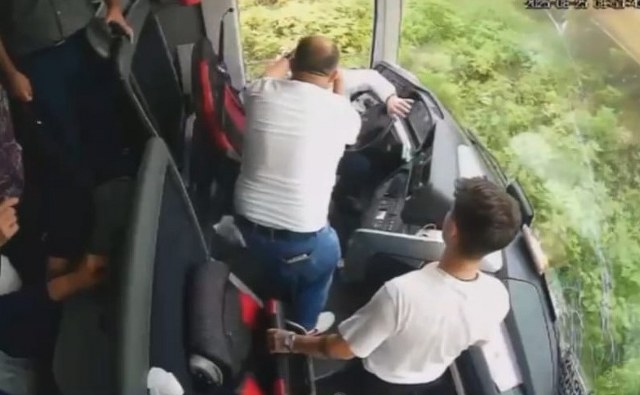 Samsun'da ölümlü otobüs kazasında yeni görüntüler ortaya çıktı