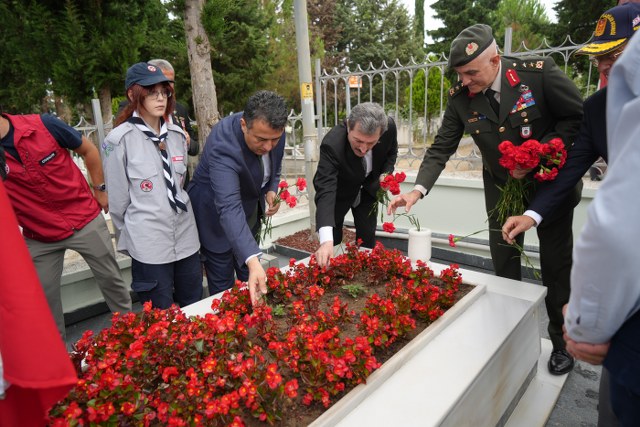 30 Ağustos Zafer Bayramı’nda şehitler unutulmadı