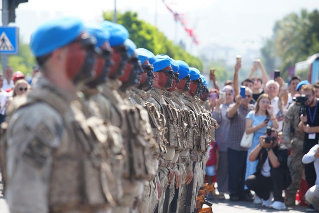 Samsun'da 30 Ağustos Zafer Bayramı coşkuyla kutlandı  