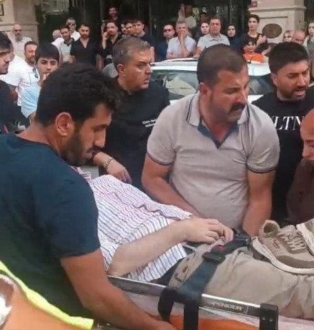 Bir kişi aracı bayıldı! Korku dolu anlar yaşandı!