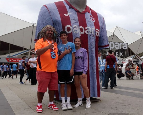 Kızılderili ailenin belgesellere konu olacak Karadeniz sevgisi