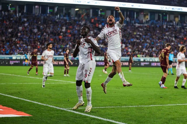 Thomas Reis 1 puanı taraftara armağan etti