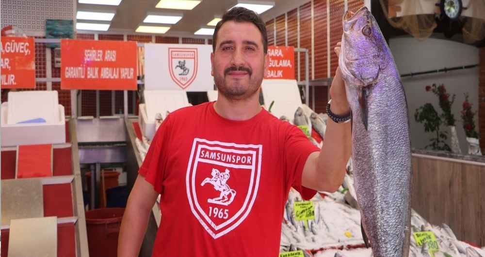 Samsun'da balık tezgahları şenlendi