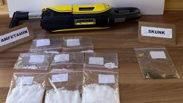 Samsun'da süpürgeyi zula yaptı, polisten kaçamadı! Dedektör Pera ortaya çıkardı