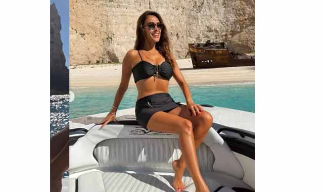Zuhal Topal bikinili pozlarıyla yaza veda etti! Yorum yağdı