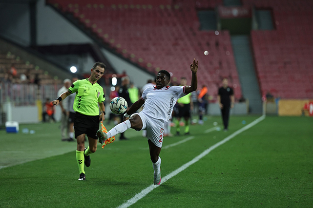 Samsunspor Süper Lig'in en genç ve en değerli 6. takımı