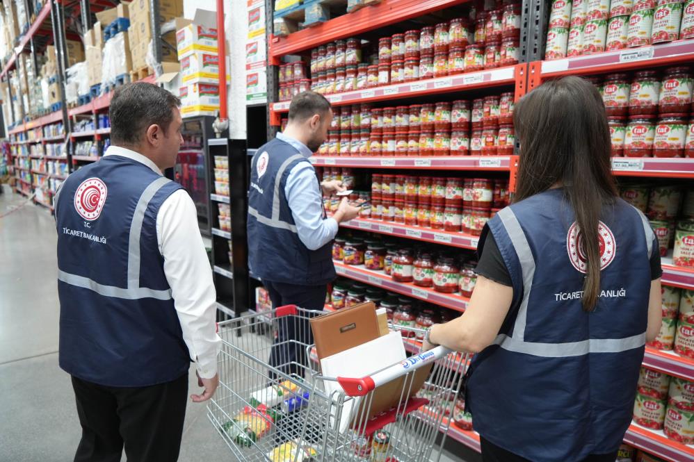 Samsun'da yüzlerce işletmeye ceza: Fiyat oyunlarına izin vermeyeceğiz