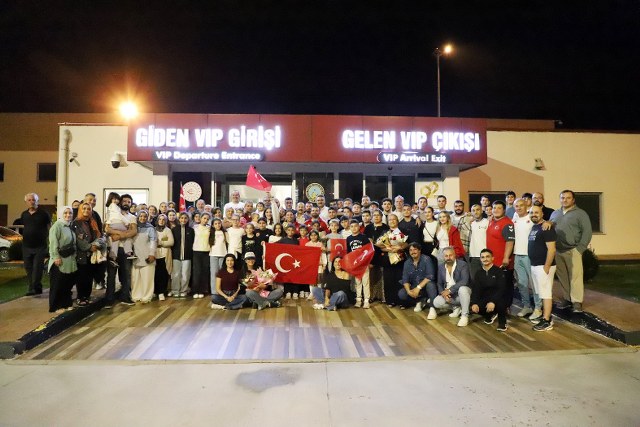 Samsun'un gururu! Ecem Baysuğ, Avrupa şampiyonu oldu