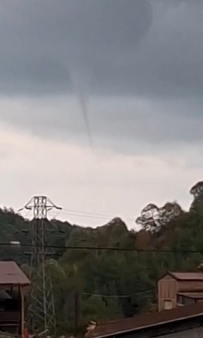 Karadeniz'de hortum!