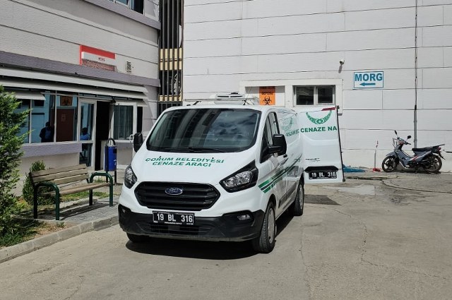 39 yaşındaki tır şoförü aracında ölü bulundu