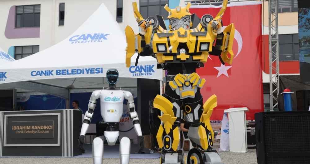 CANİKFEST Rüzgârı: Türkiye'nin En Büyük Yapay Zekâ Festivali Devam Ediyor