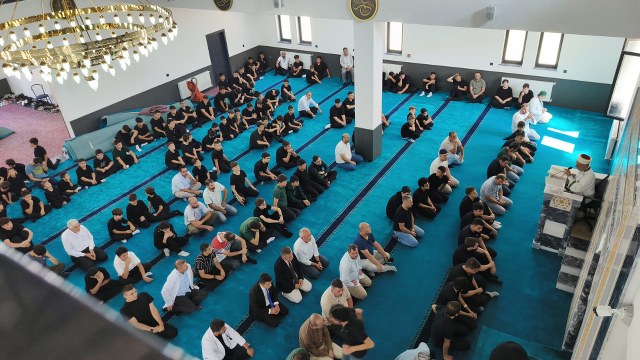 Samsun'da Tekkeköy Proje Anadolu İmam Hatip Lisesi Camisi ibadete açıldı