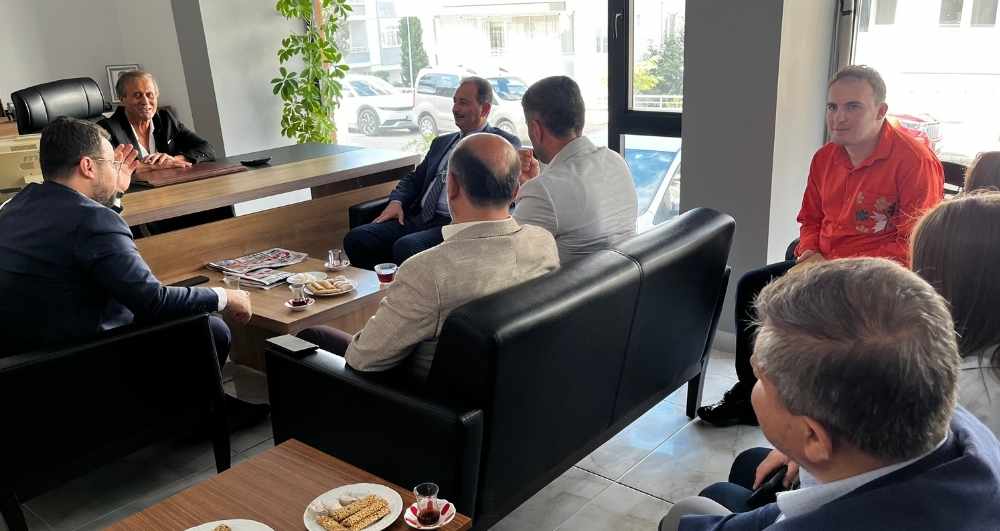 AK Parti'den Gerçek Medya’ya ziyaret