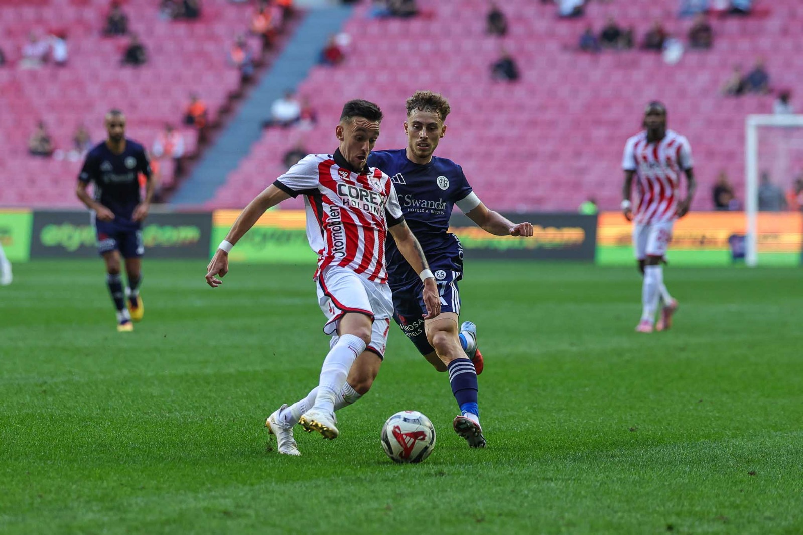 Samsunspo Antalyaspor karşısında ilk devreyi geride tamamladı