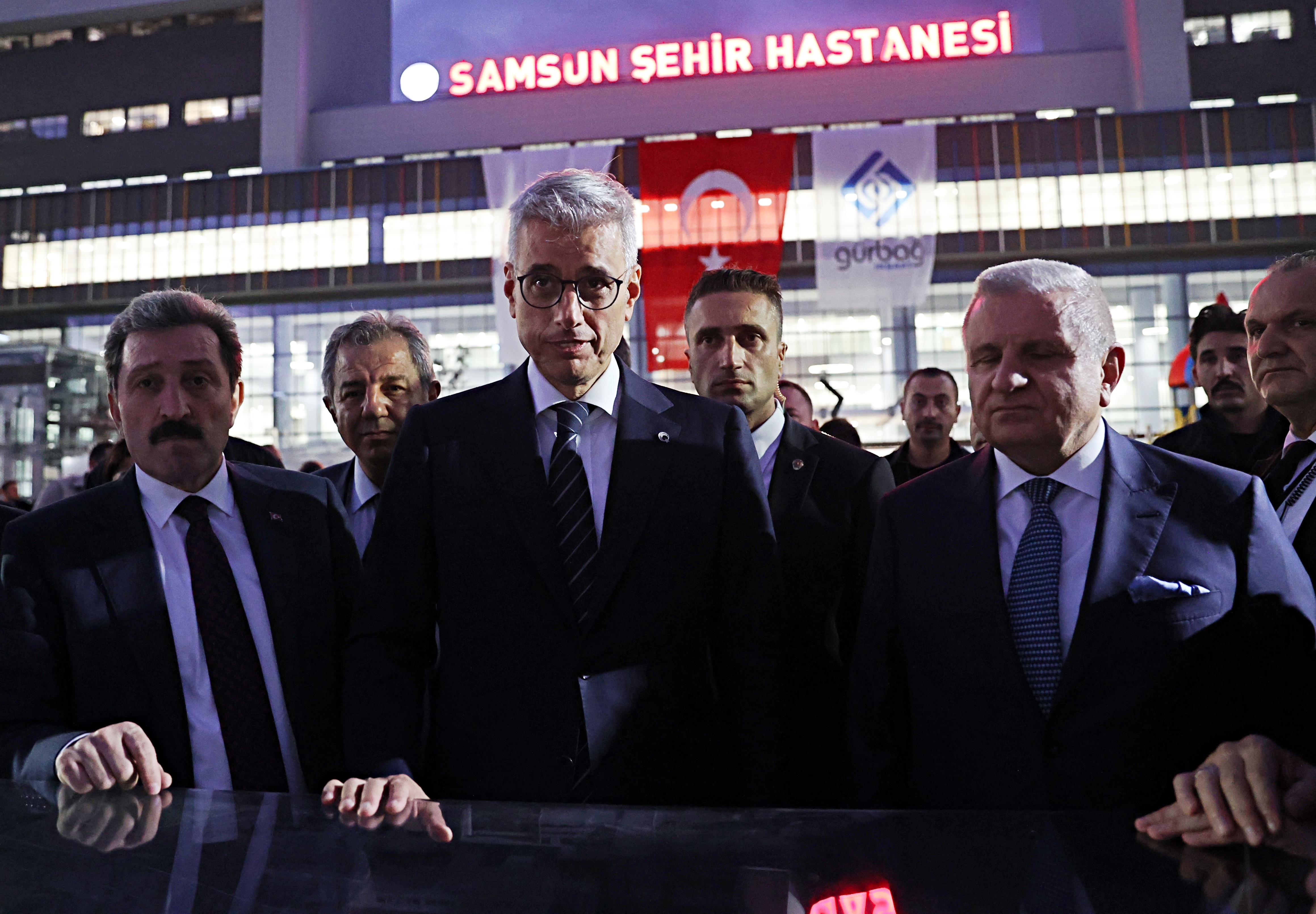 Sağlık Bakanı Memişoğlu, Samsun Şehir Hastanesi'nde incelemede bulundu