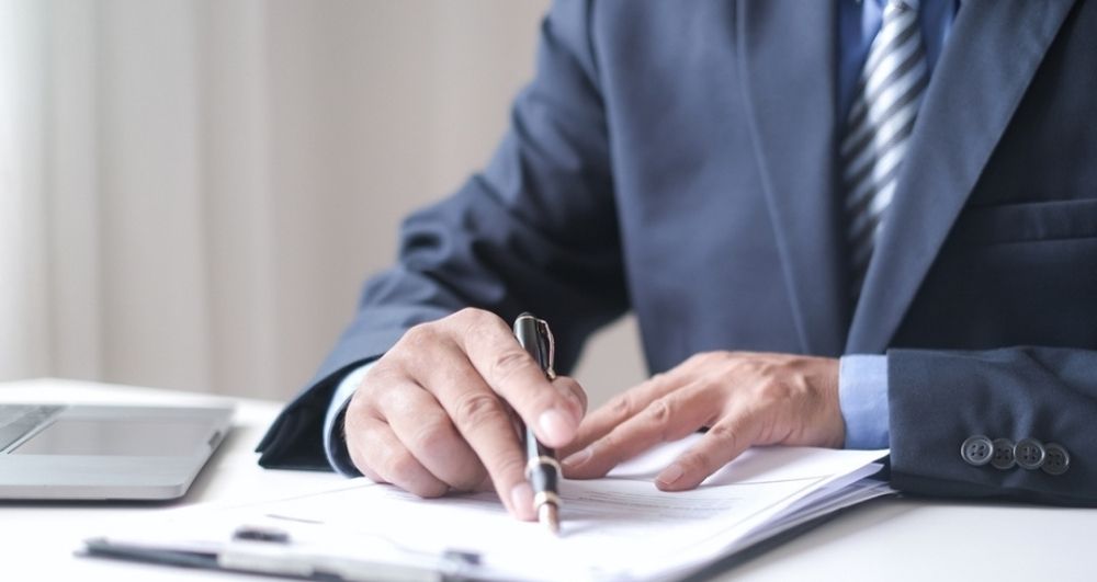 İş arama iznini kimler kullanabilir?