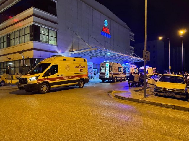 Otomobil ve motosiklet çarpıştı: 15 yaşındaki çocuk öldü