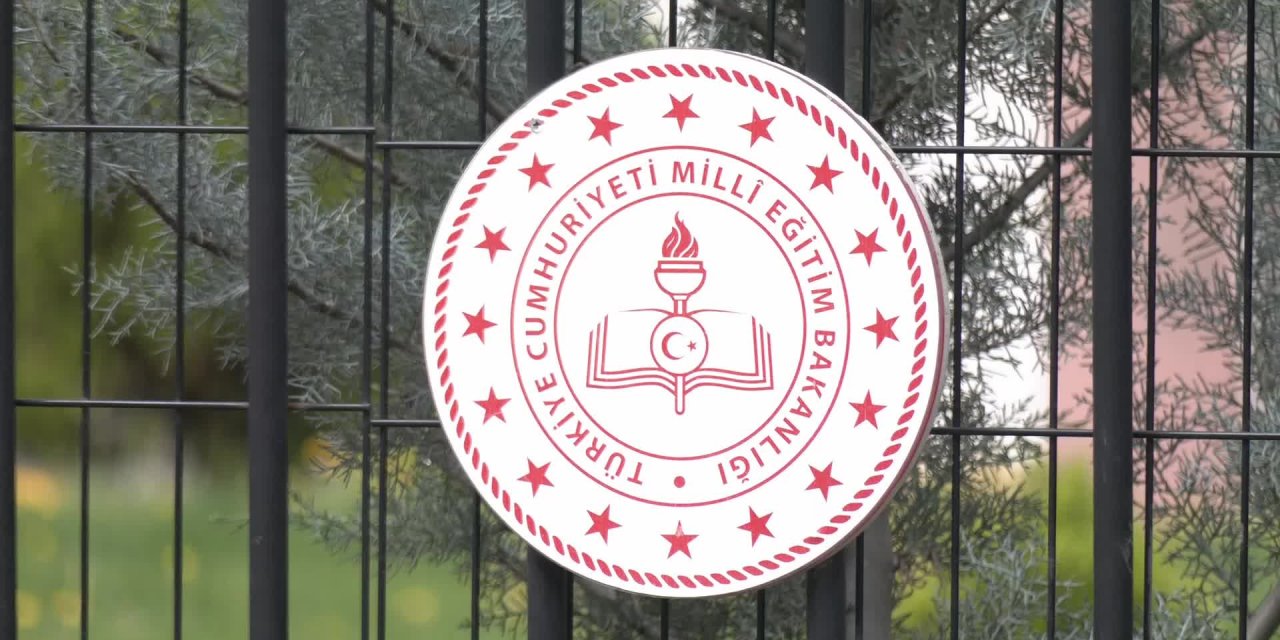 MEB okullara yeni yasağı duyurdu! Resmi Yazıyı ilgili birimlere gönderdi