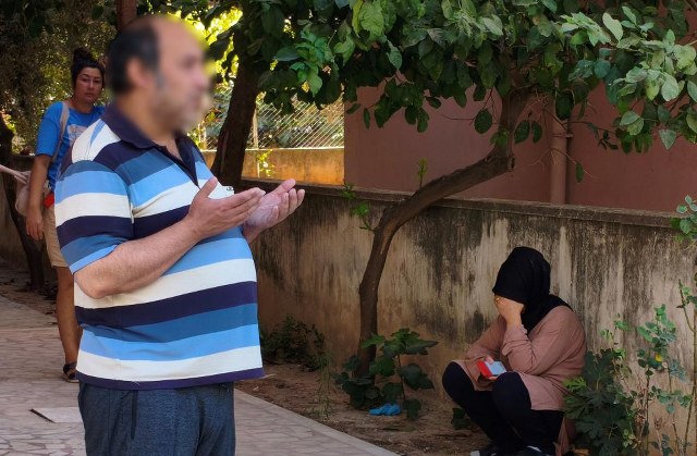 Ölen babasının cansız bedeniyle 3 gün boyunca aynı evde yaşadı