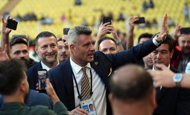 Fenerbahçe'nin yeni başkanı Sadettin Saran'dan birlik çağrısı