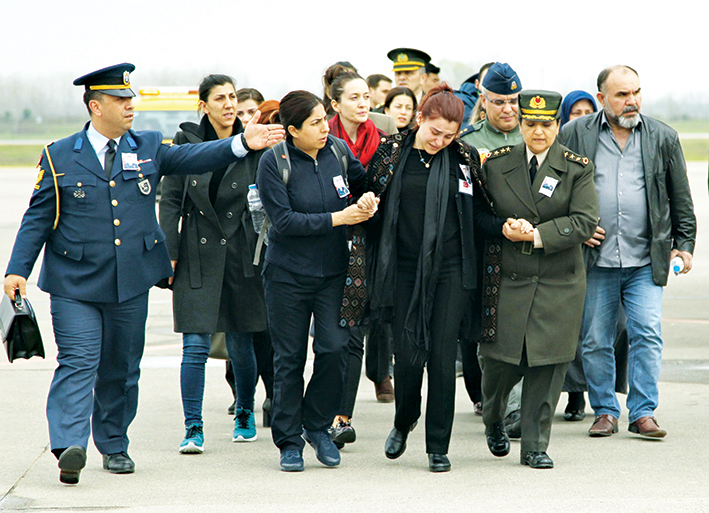 F-16 KÖYÜN ÜZERİNE DÜŞMESİN DİYE KENDİNİ FEDA ETTİ