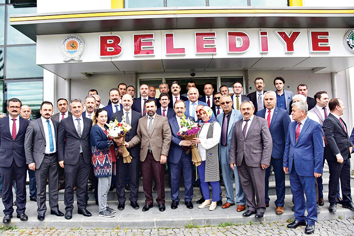 Mazeret yok hizmete devam