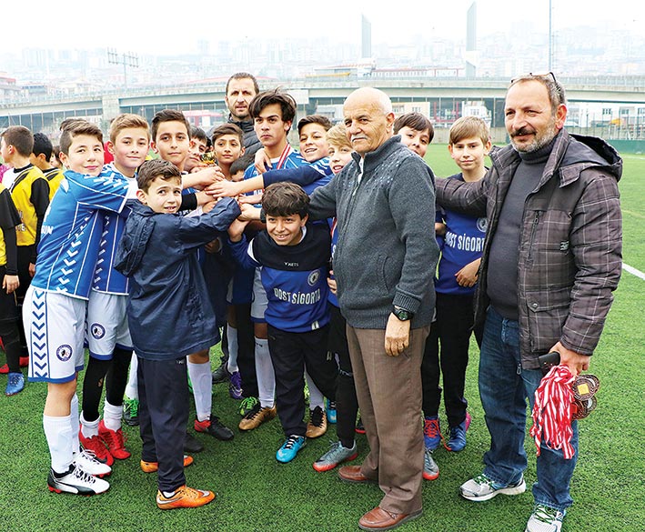 ŞAMPİYON GÜLSÜM SAMİ KEFELİ 5-4