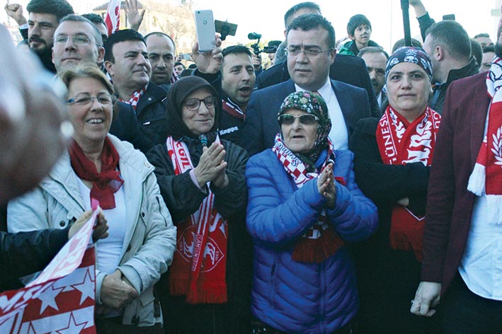 ‘SAMSUNSPOR SAHİPSİZ DEĞİLDİR’